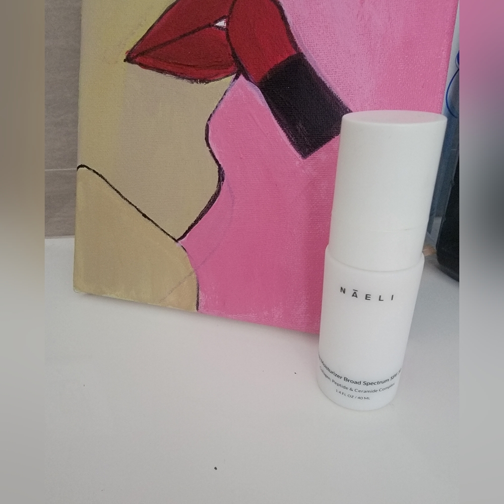 Naeli face moisturizer with SPF 30